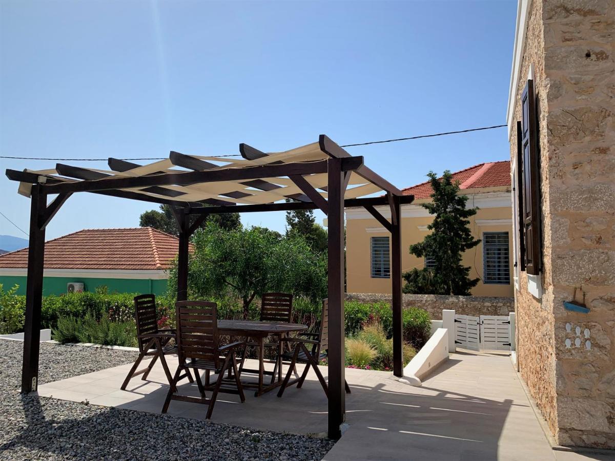 Villa Miranda Chalki Town Buitenkant foto